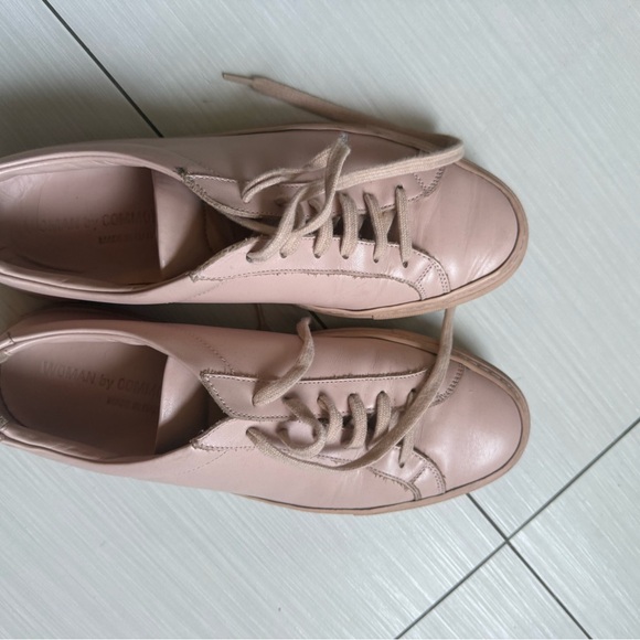 Common Projects Shoes - Common Projects Achilles Sneaker 38